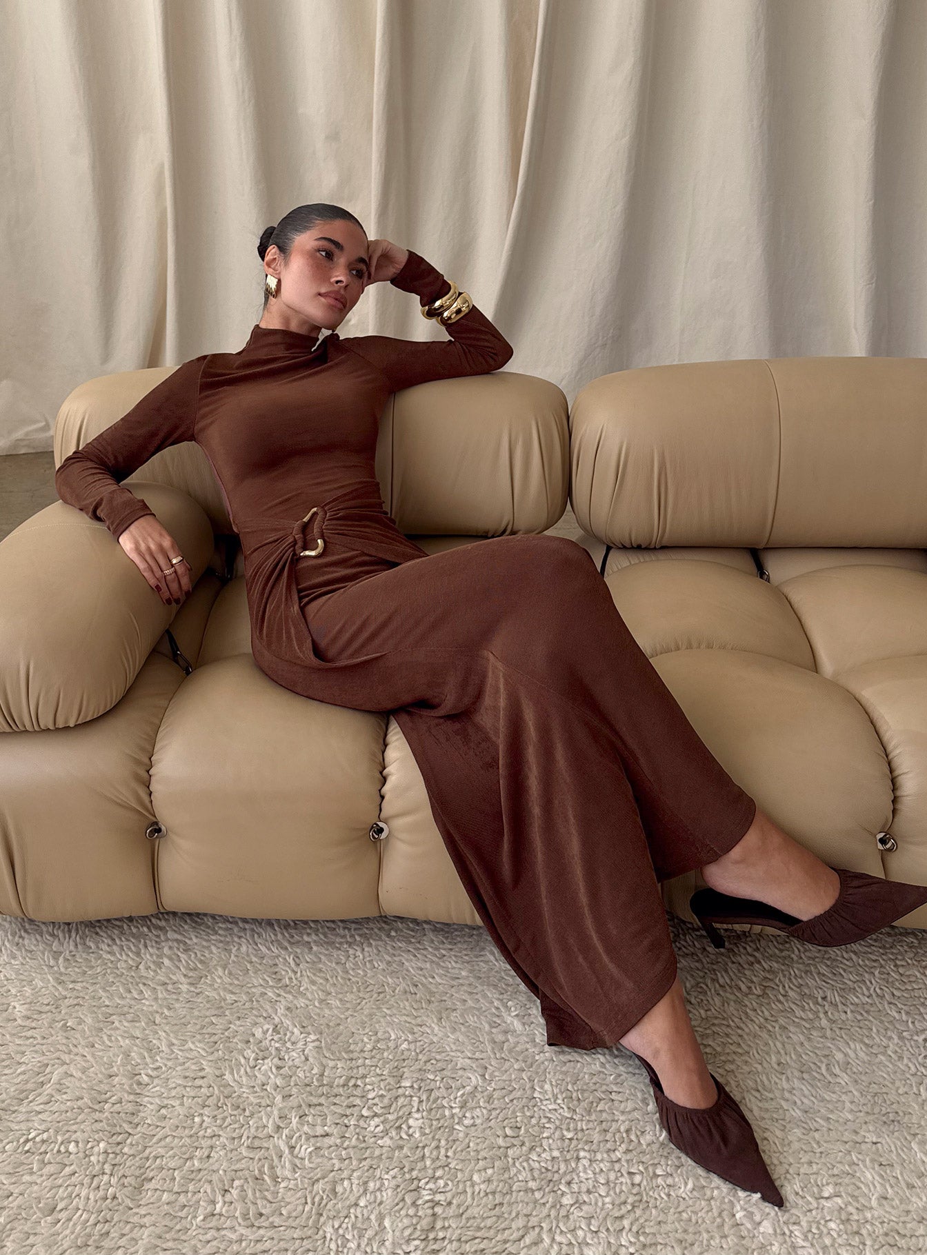0-modelinfo-aisha-us4_7749ee79-d39d-4ea9-b42d-6b71c944821f