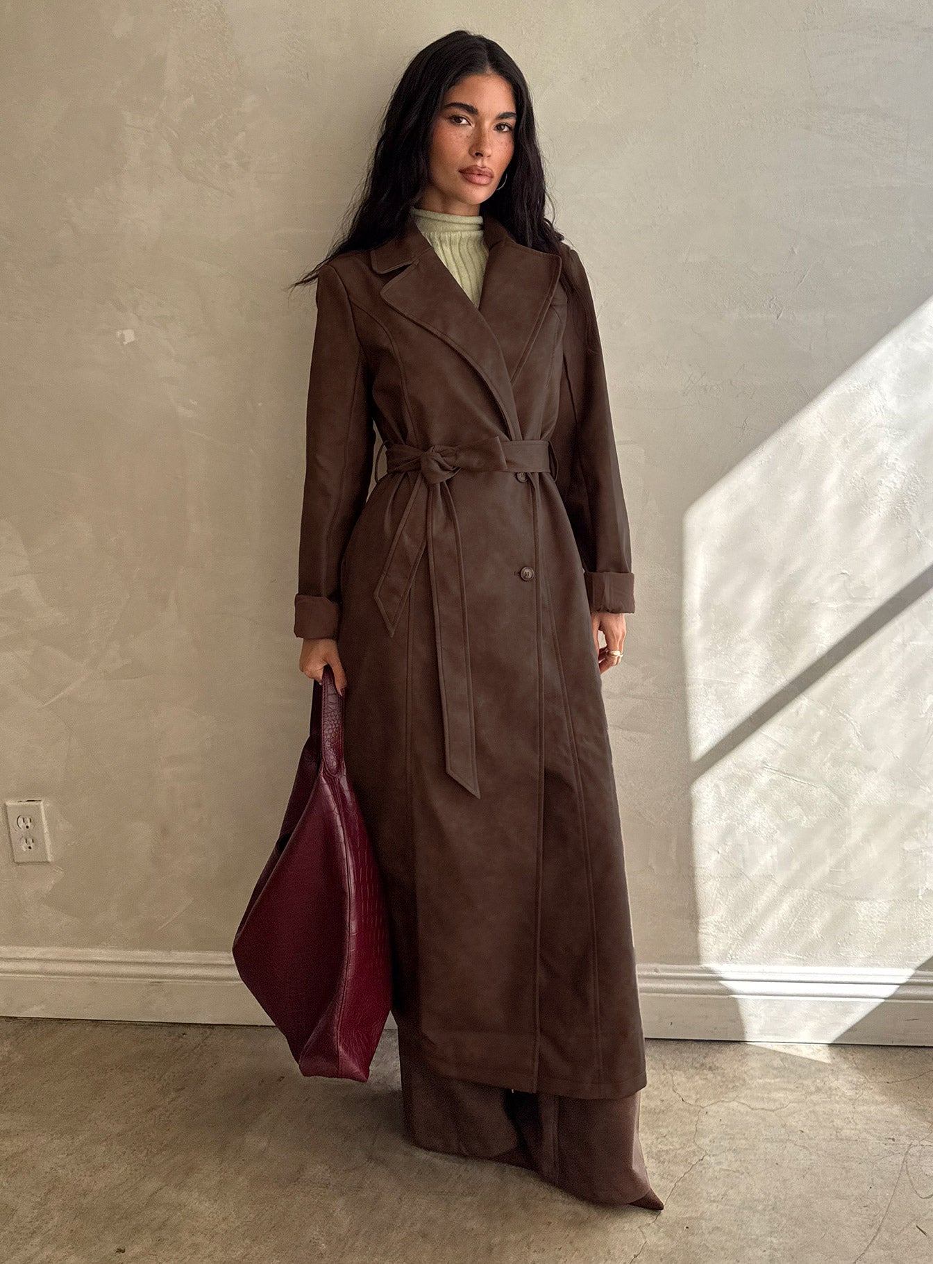 0-modelinfo-aisha-us4_848571e4-2e36-495d-a5b1-323b31bb96b9