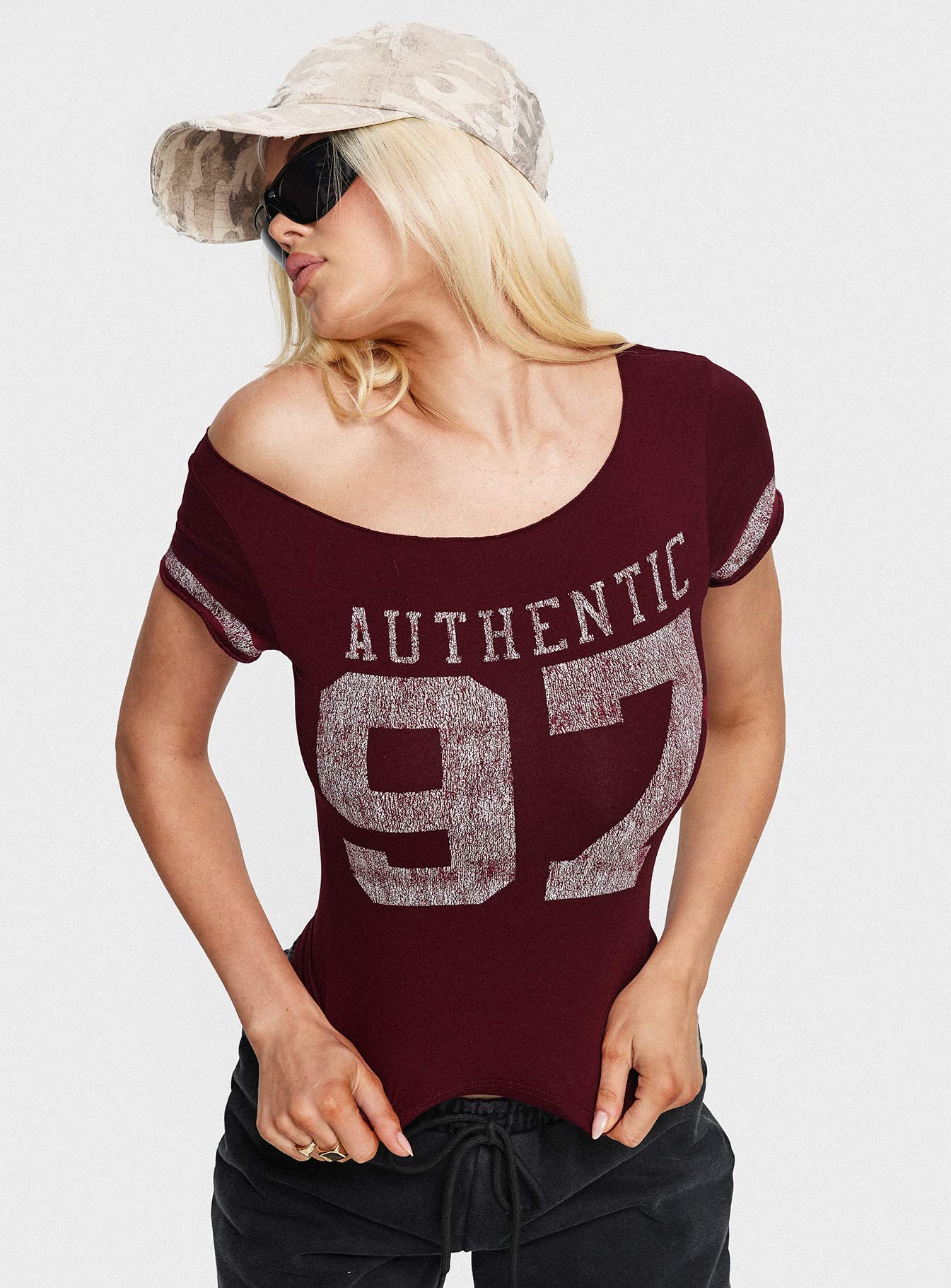 0-modelinfo-ayla-us2_b3a1d351-f4b9-47e1-89cf-c537ae16ec53