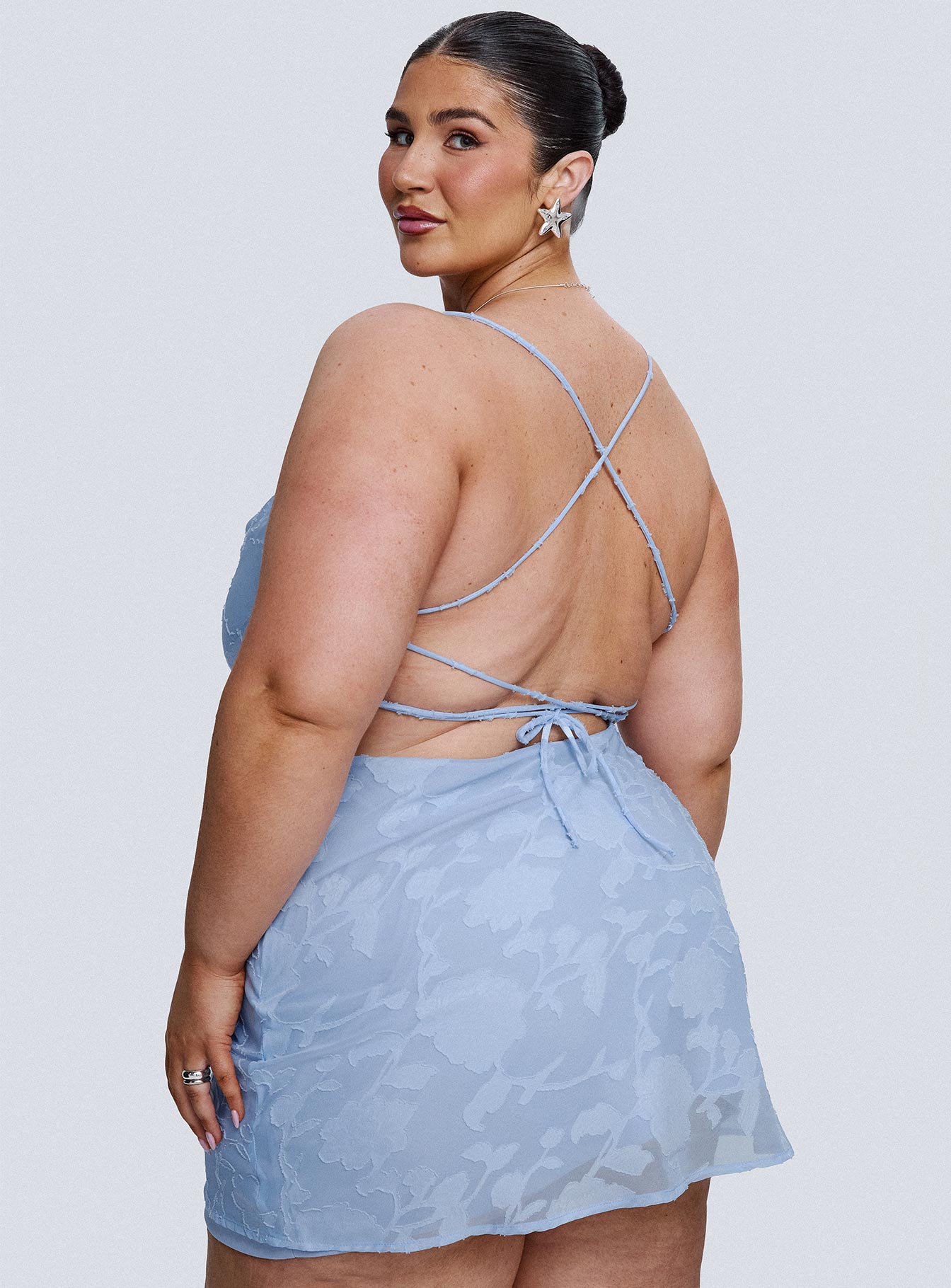 0-modelinfo-bianca-us14_60d62d68-ef58-42aa-a18b-de1d9d1c6422