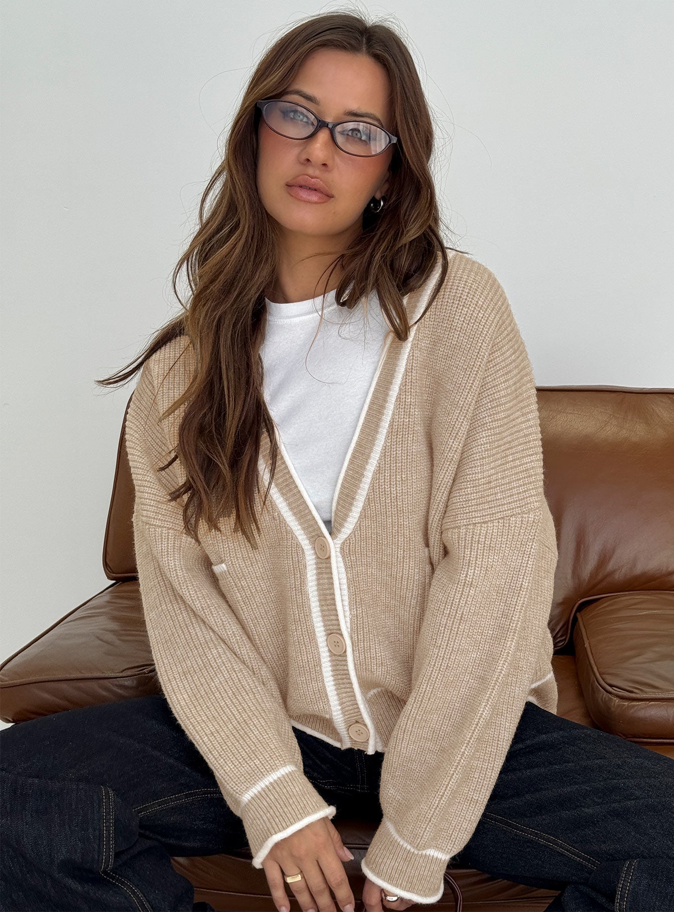 0-modelinfo-cathlin-us2_dd951d9b-6d76-4646-b3a6-4cb66b6721e6