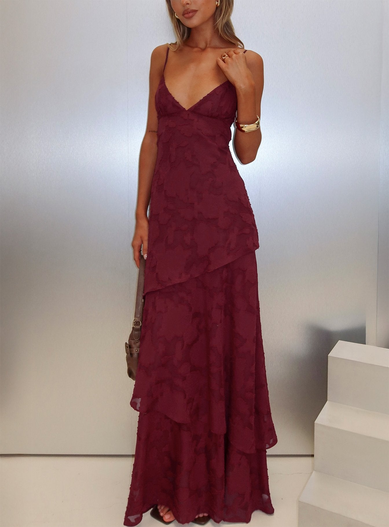 0-modelinfo-dana-us2_5124c87f-b459-46ca-9a73-caf846336e0b