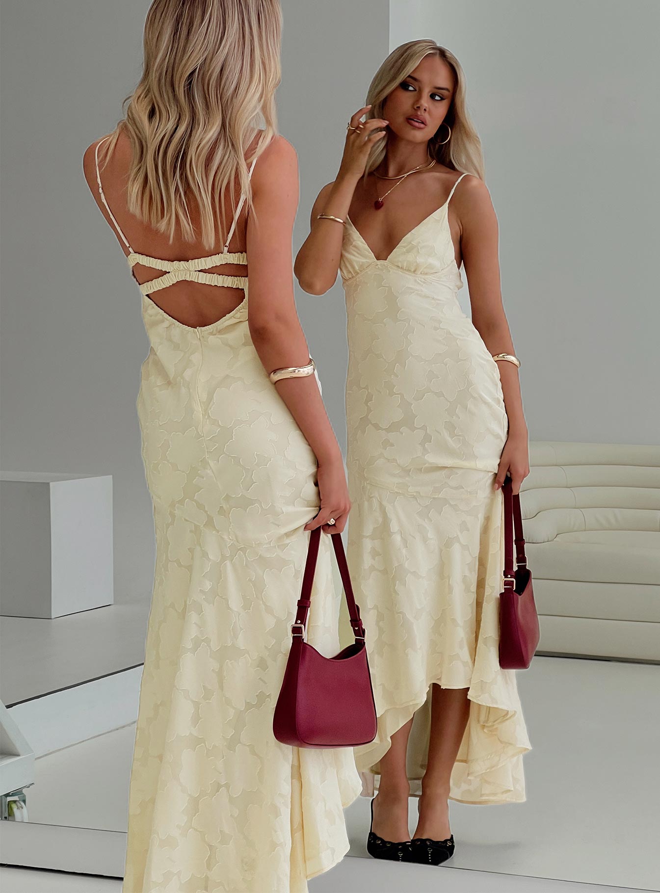 0-modelinfo-elly-us2_87386aaf-e658-4686-909c-f5416d281303