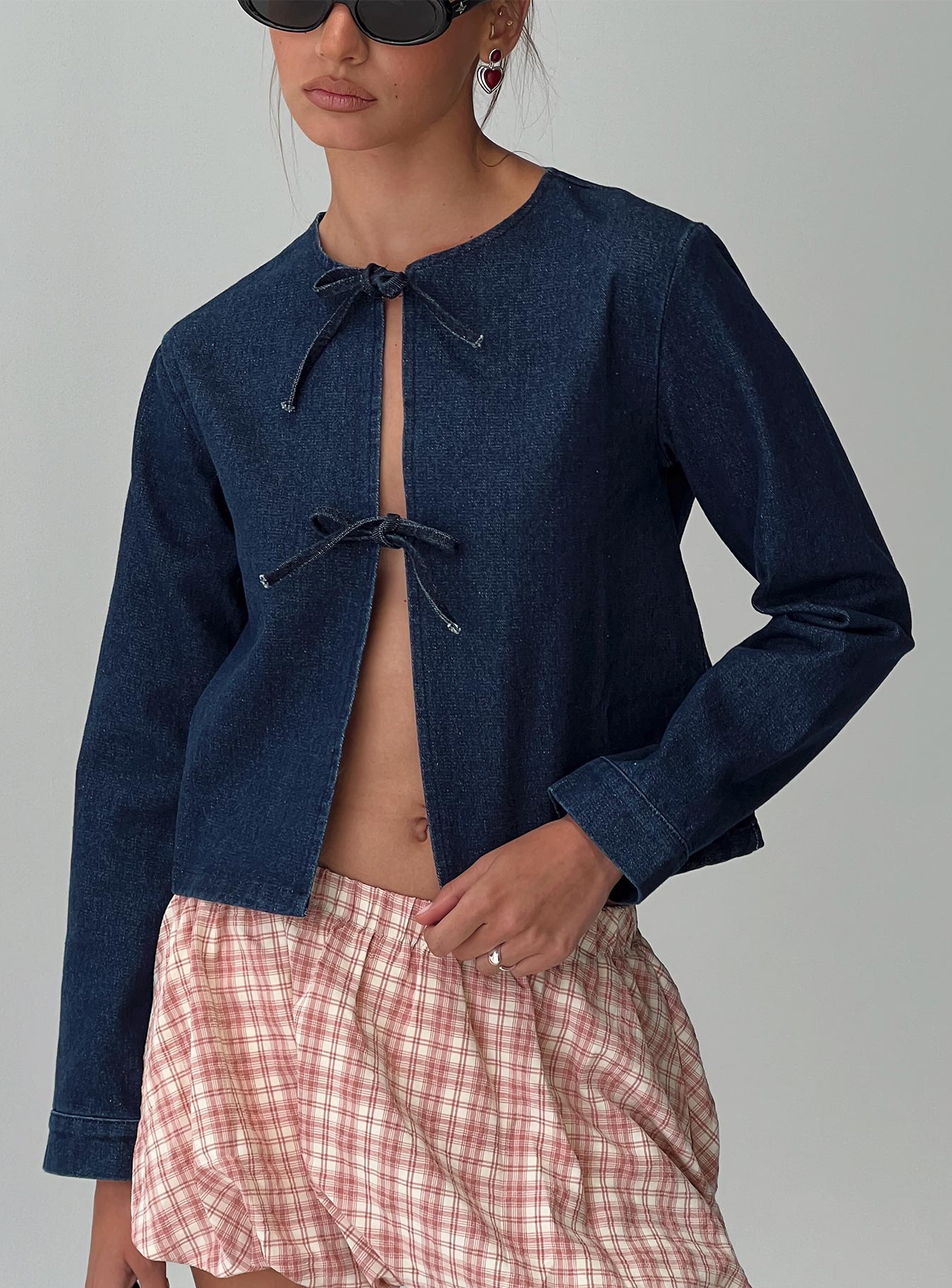 0-modelinfo-florencia-us2_9b3b3d0a-ccfc-4fa9-80b5-d7a597c054e1