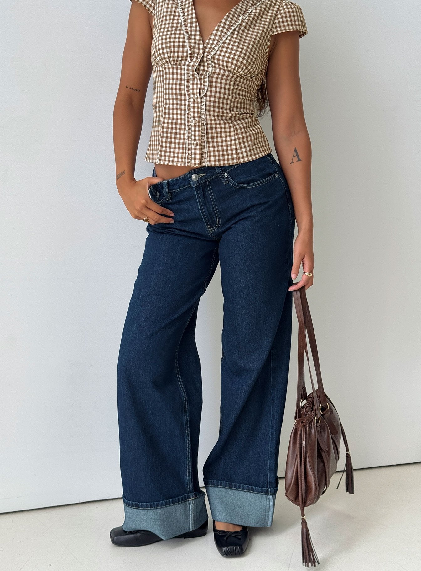 0-modelinfo-hailey-us4_184c2080-861b-462f-b25e-603c3b2cd64d