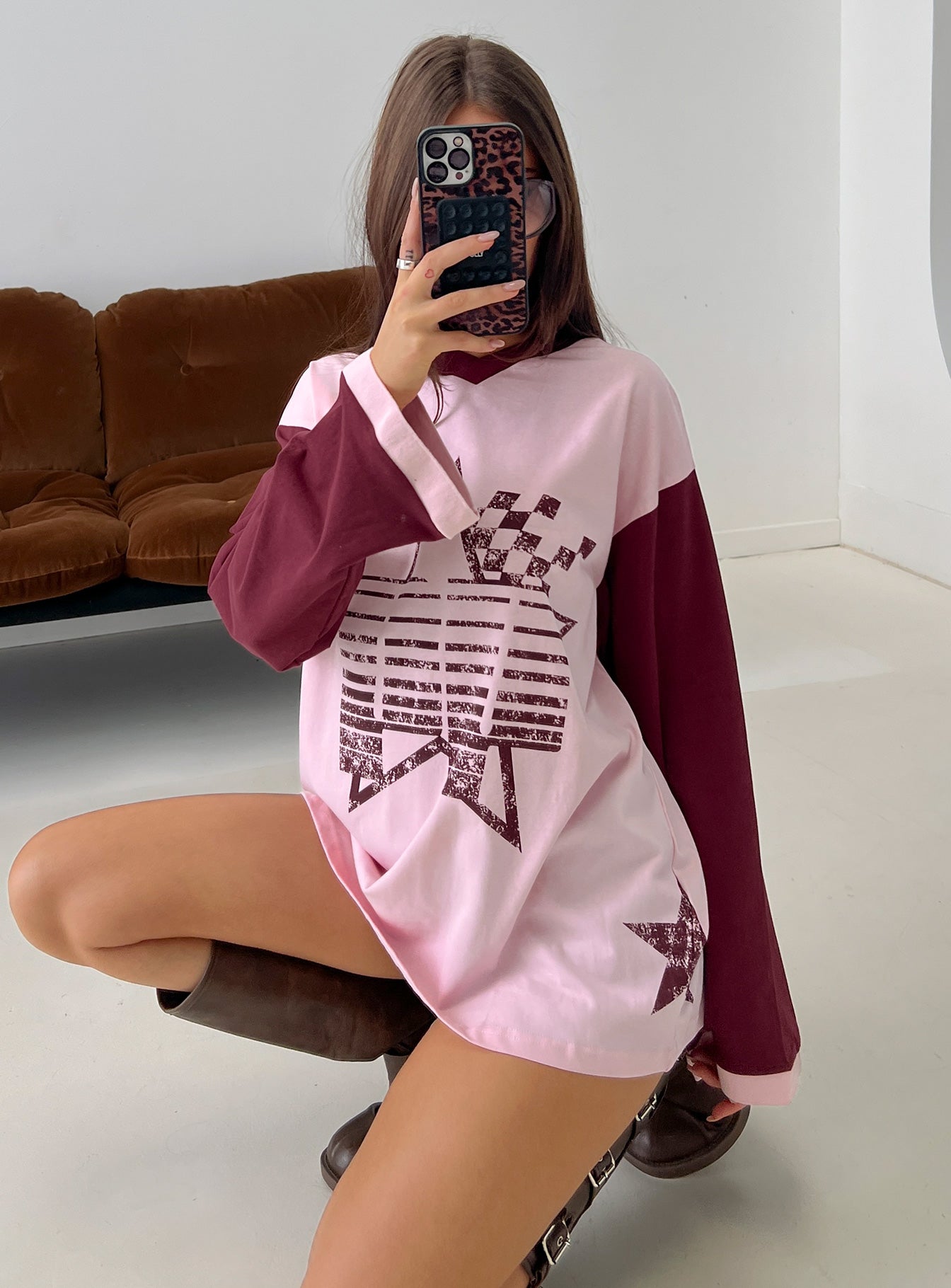 0-modelinfo-holly-us2_6aea54fe-23cf-4d4e-b6b1-bcef3b99e11b