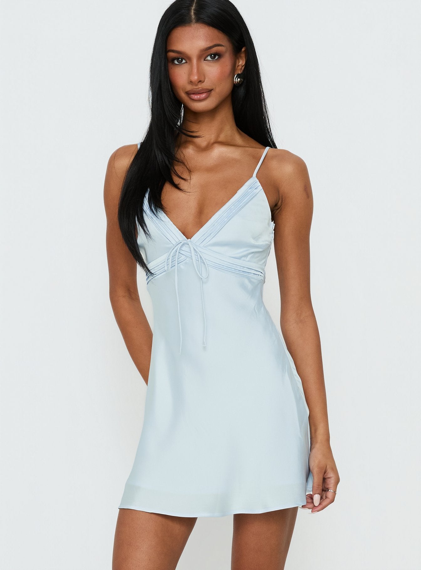 0-modelinfo-jihan-us2_3f1ee54d-7872-472f-a85f-56b9b0a9bbb0