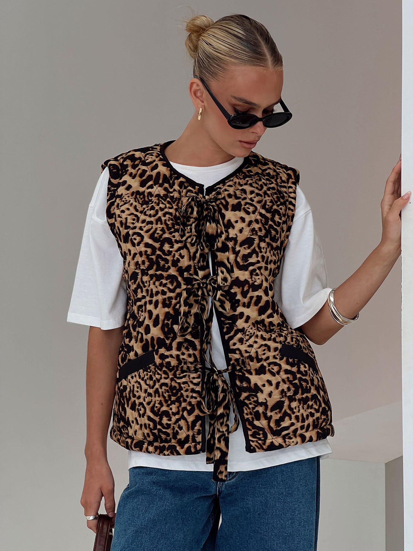 0-modelinfo-kiana-us2_717aedbd-3c8b-498f-9ad0-bc10b65d0e87