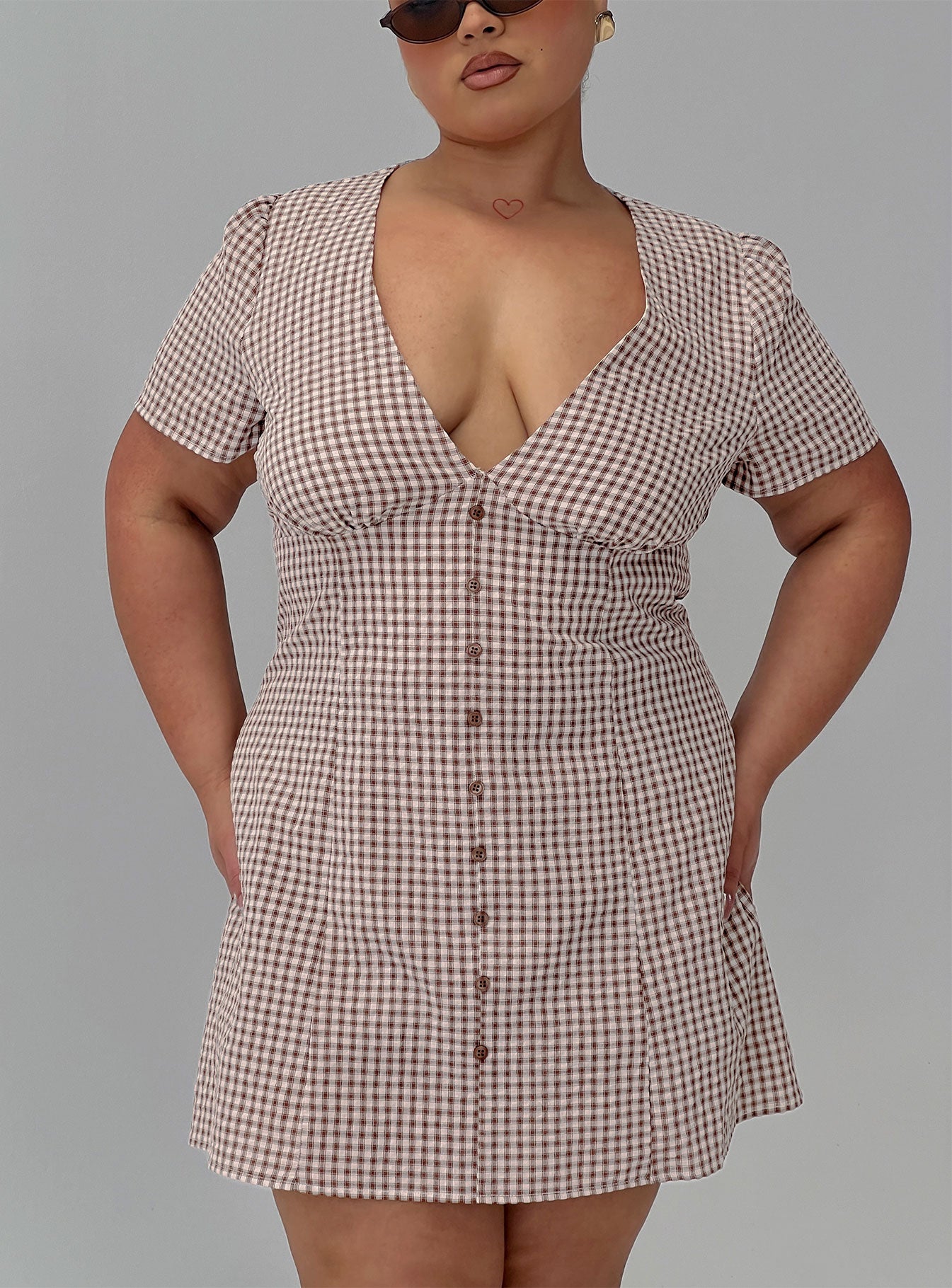0-modelinfo-mia-us14_10017dec-2848-4904-90cc-401554b1067f