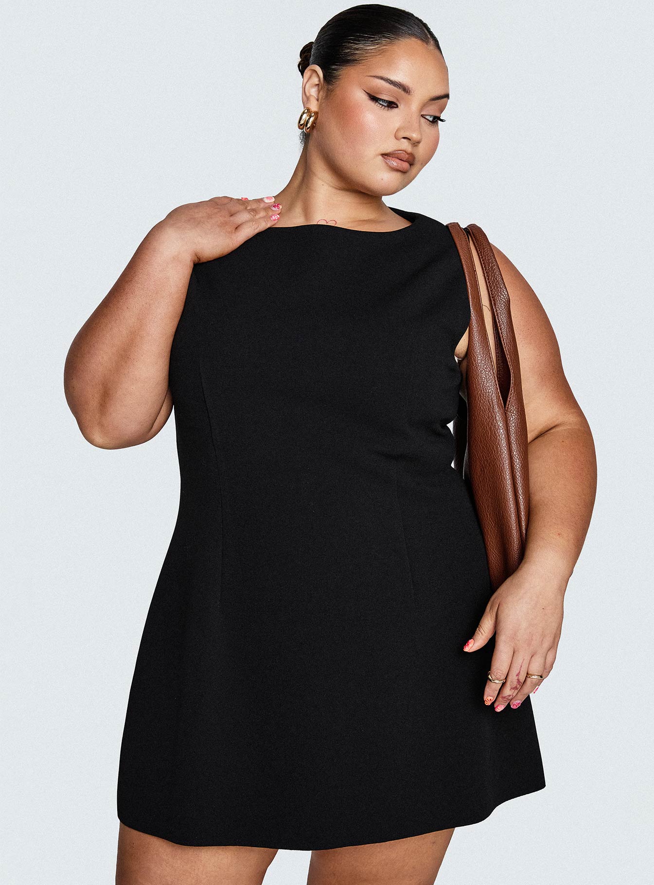 0-modelinfo-mia-us14_96f49492-4e1f-46ba-adb0-61fb0bb6bb8d