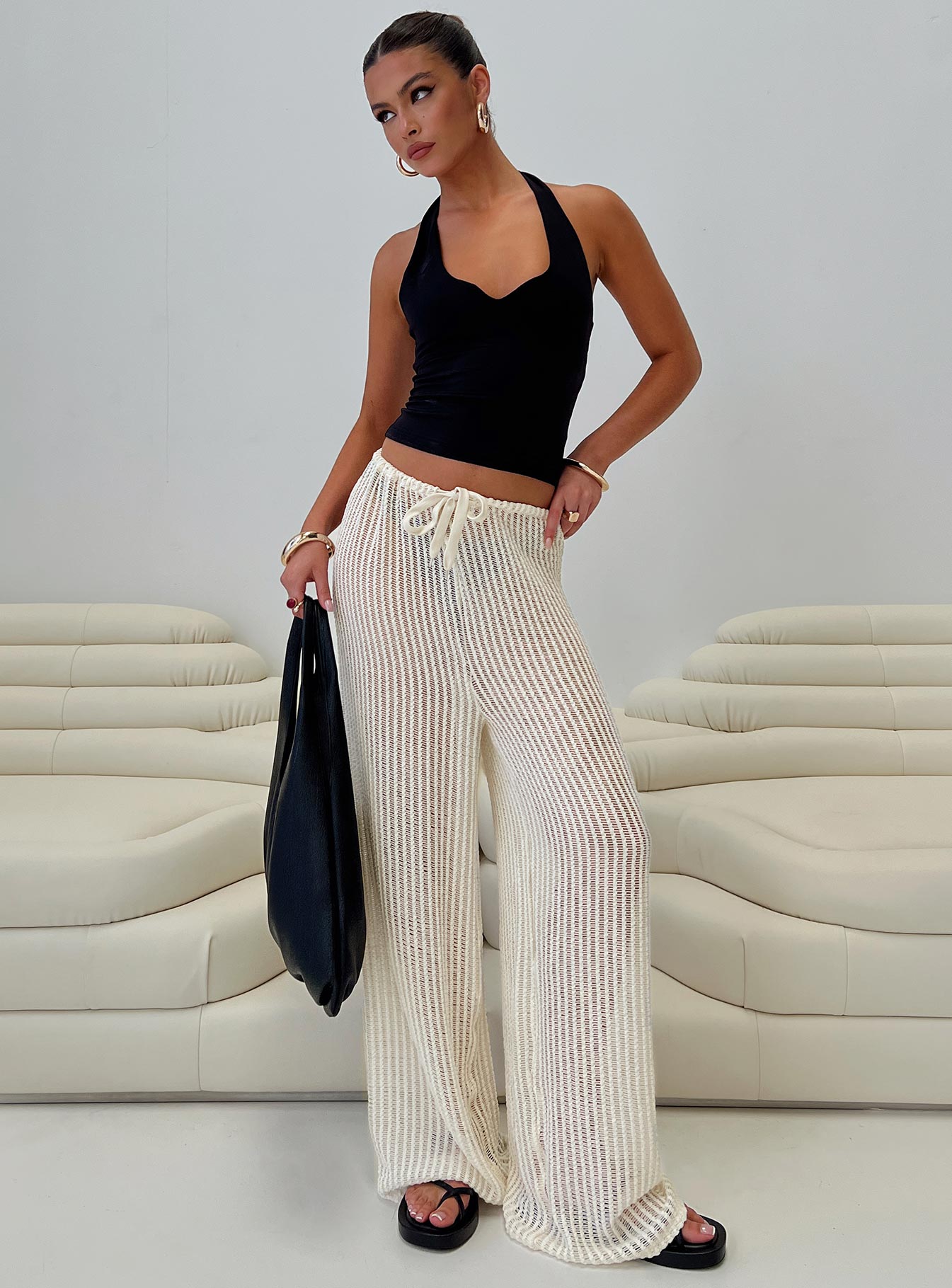 0-modelinfo-olivia-us2_1a4031fd-c12f-4403-8734-c731b3f793ba