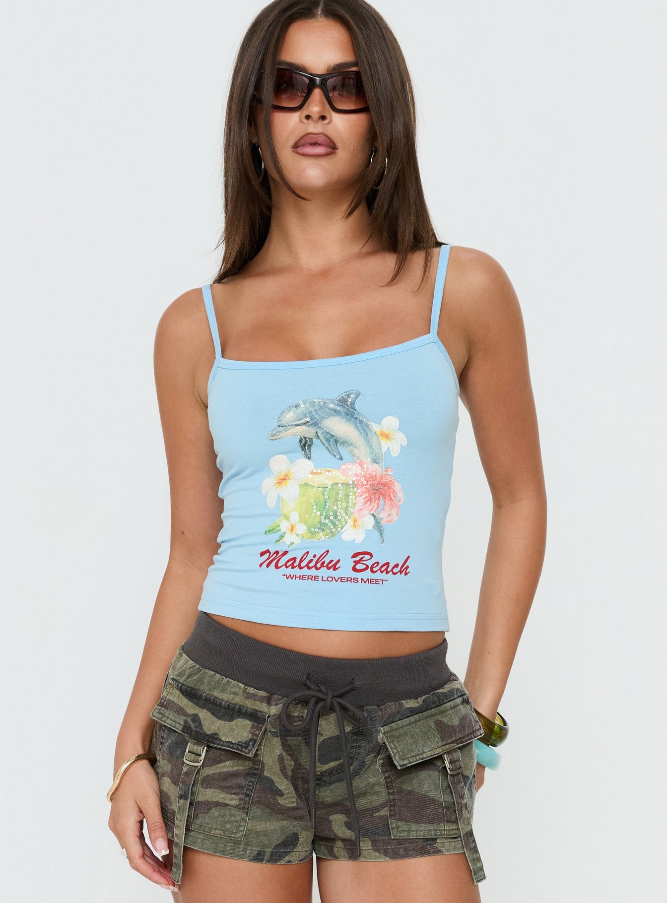 0-modelinfo-olivia-us2_3bf4d785-97b6-4c3c-8de7-e032ba8f5d9f