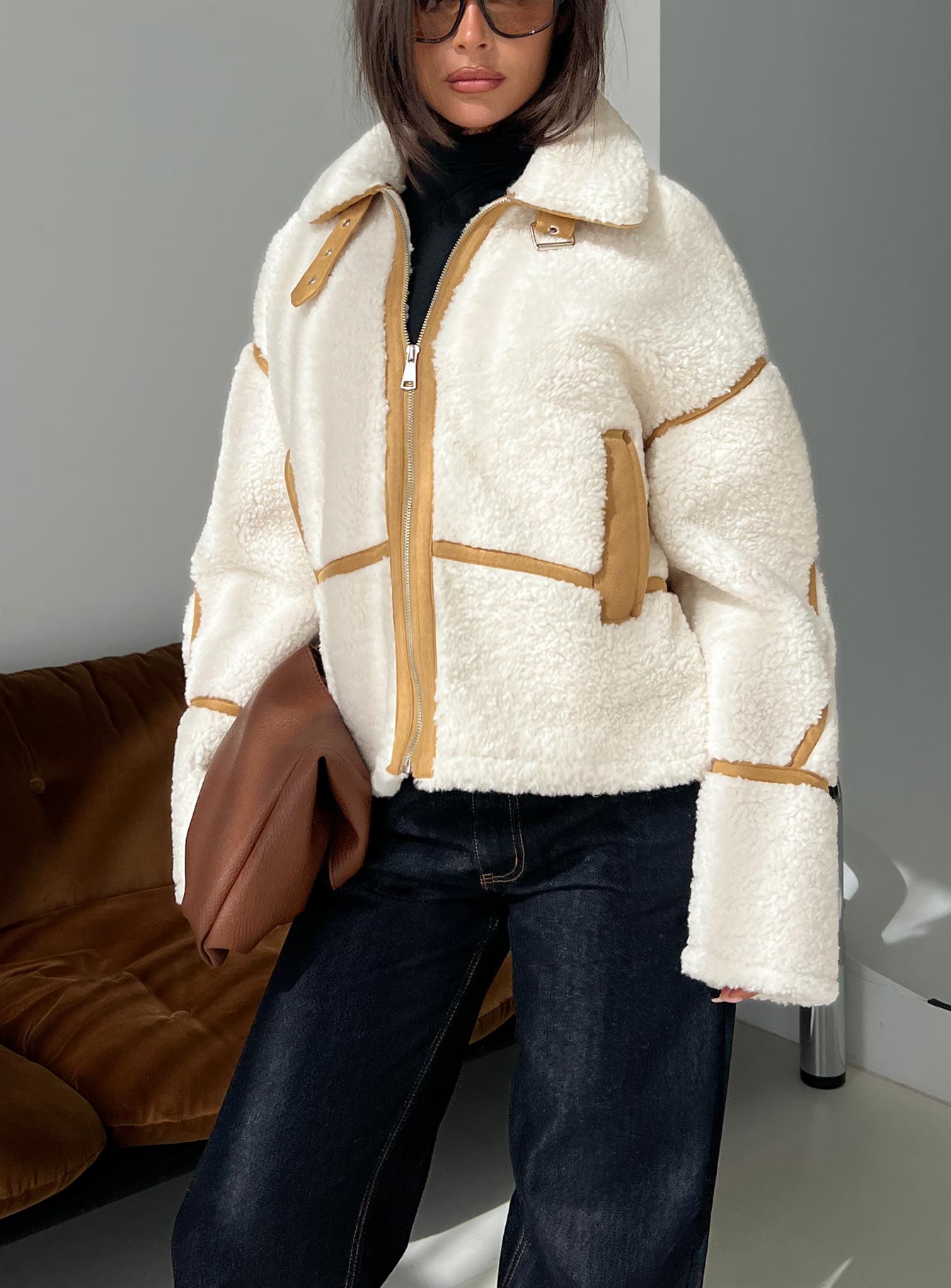 0-modelinfo-olivia-us2_a4d90437-99d4-4742-b4e6-2836b56379a1