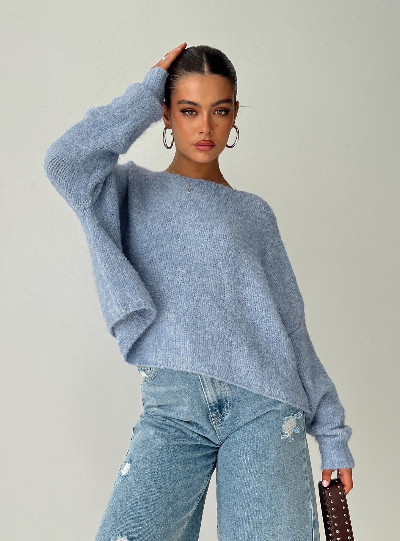 0-modelinfo-olivia-us2_c5f554a4-9bb9-43a4-9718-6d127ccf6e25