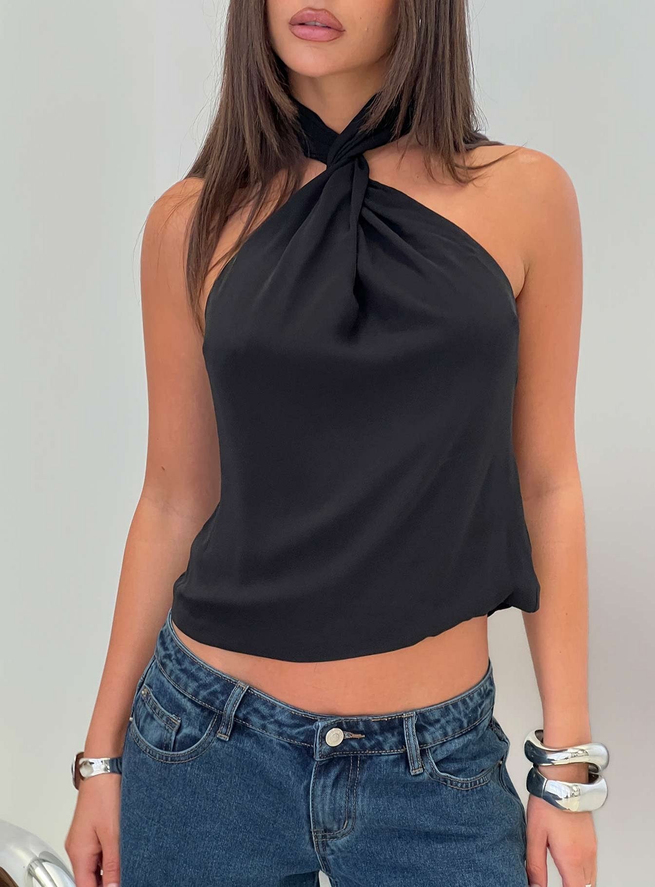 0-modelinfo-olivia-us2_d4d79679-df56-464c-aa96-9c39c4e4c2b2