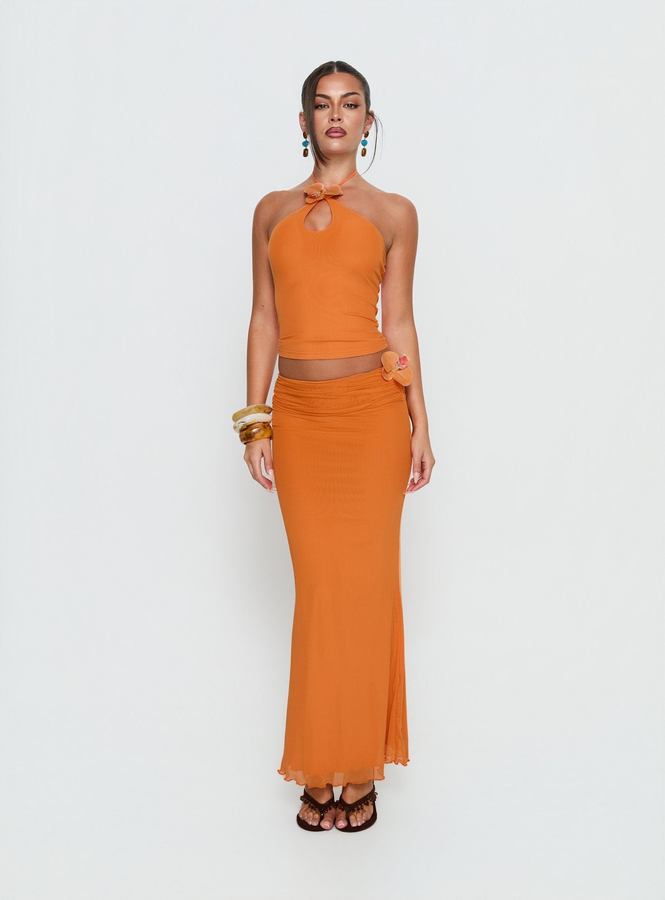 0-modelinfo-olivia-us2_e0fdce19-d4f0-4600-bbc6-52690a0efa53
