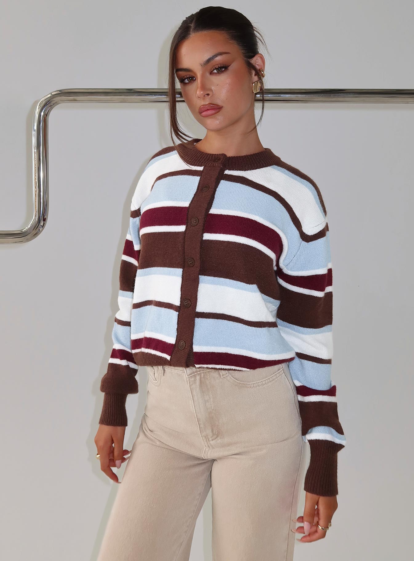 0-modelinfo-olivia-us2_eab525a6-7548-481a-85d0-74f0bde101cc