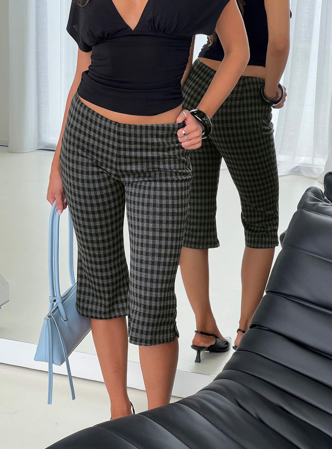 0-modelinfo-paris-us2_38580036-e356-4454-8d04-9f4f2e471289