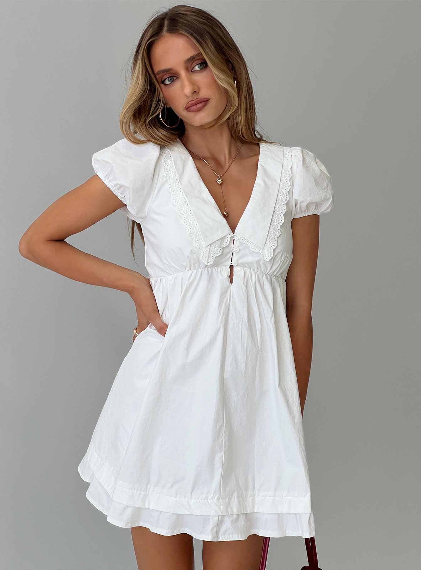 0-modelinfo-saskia-us2_2792d22c-14aa-44b2-845b-67d6ebd65274