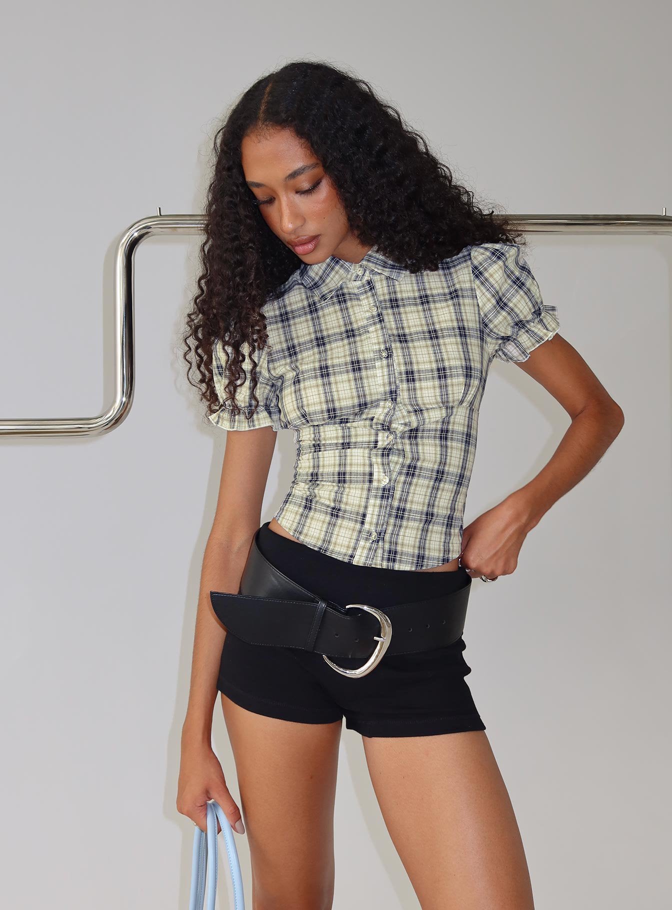 0-modelinfo-tau-us2_c9d825d0-b5f1-4a22-9c0f-592d09385830
