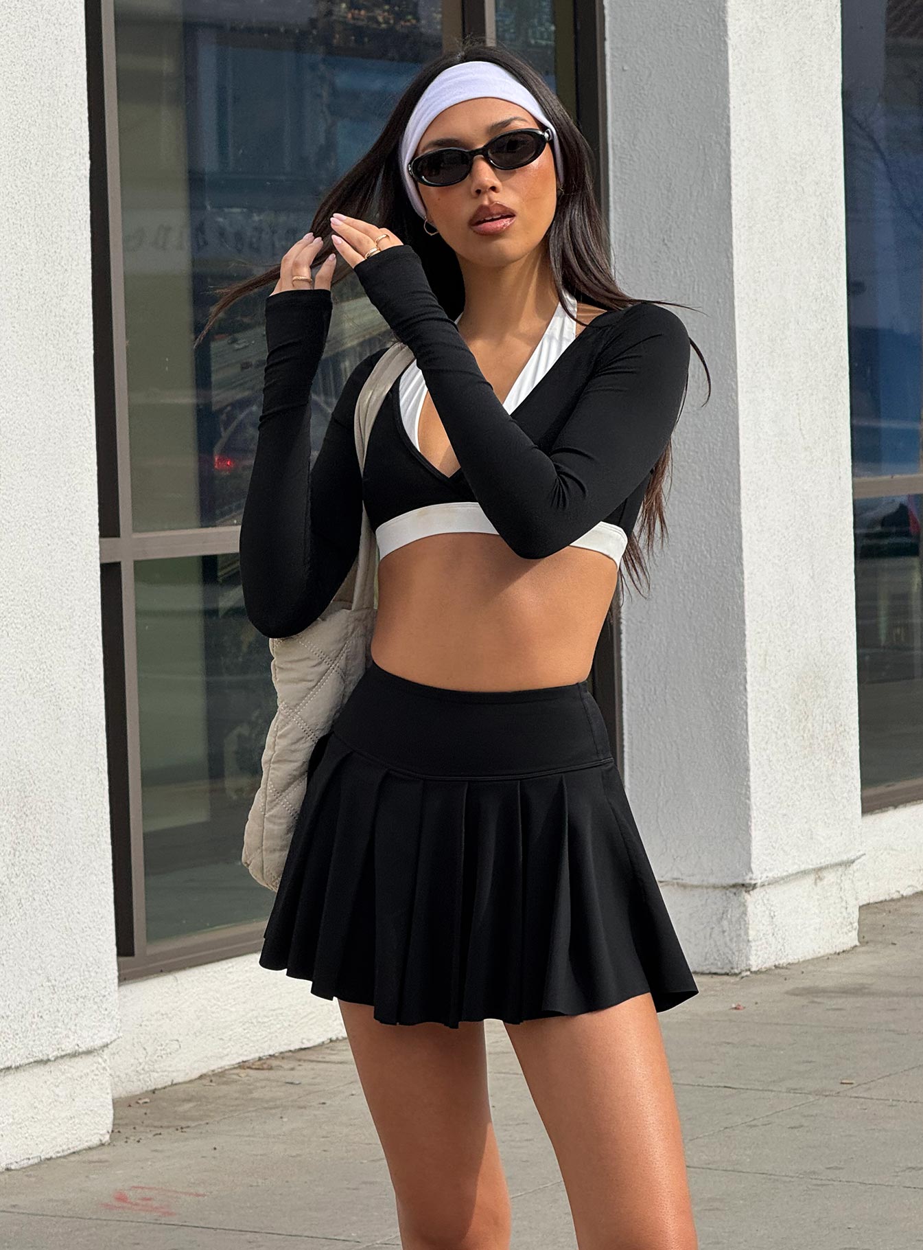0-modelinfo-vivien-us4_d5965848-5ccc-4c72-b46c-ee138b2091a8