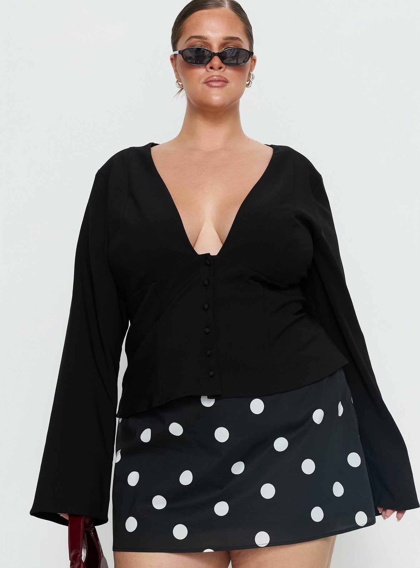 1-modelinfo-alicja-us14_8271fb51-0bd0-4f3d-b9b1-8616bc8d98d0