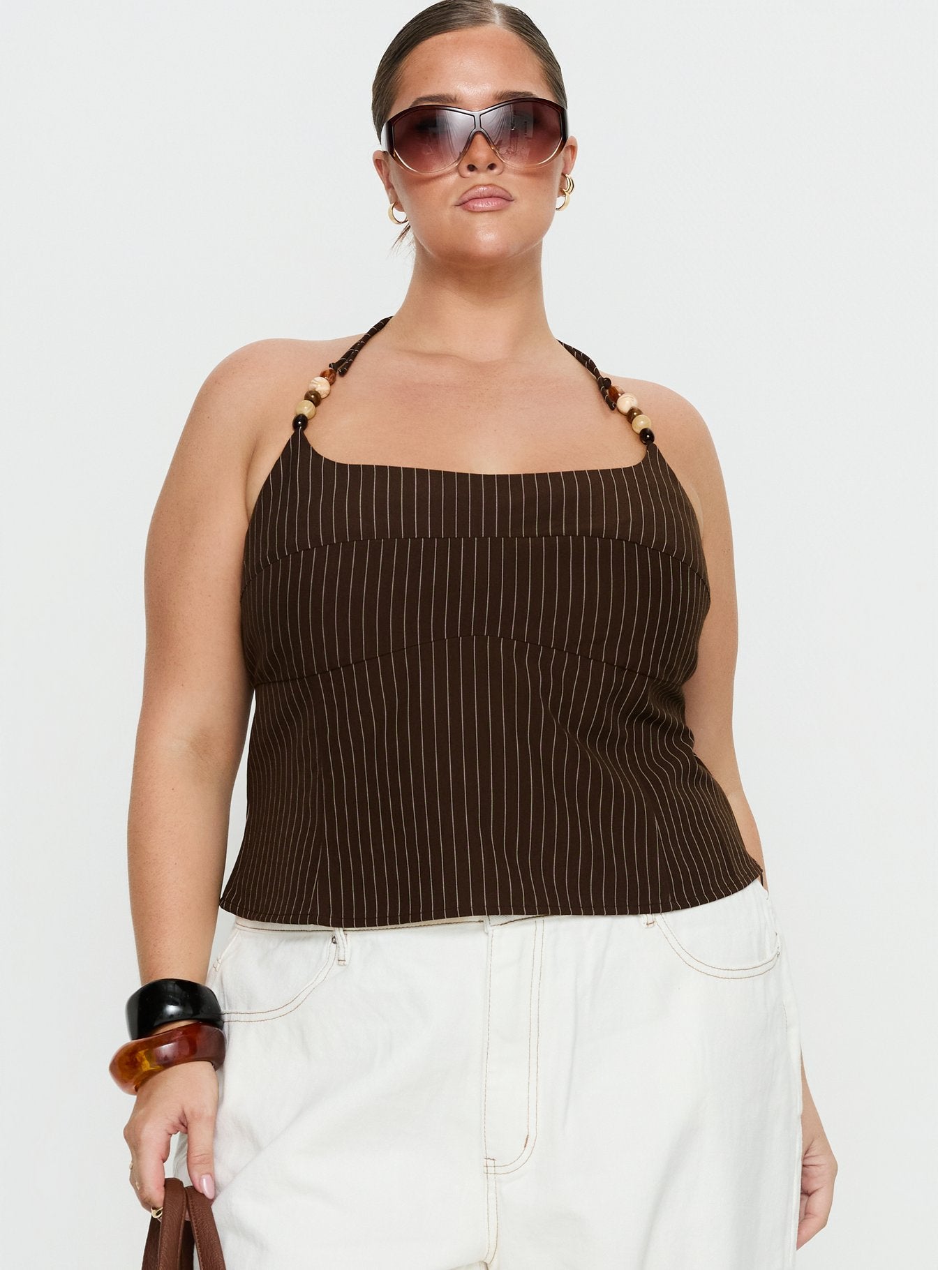 1-modelinfo-alicja-us14_f31a6c2a-ce58-4062-b556-c16201f84048