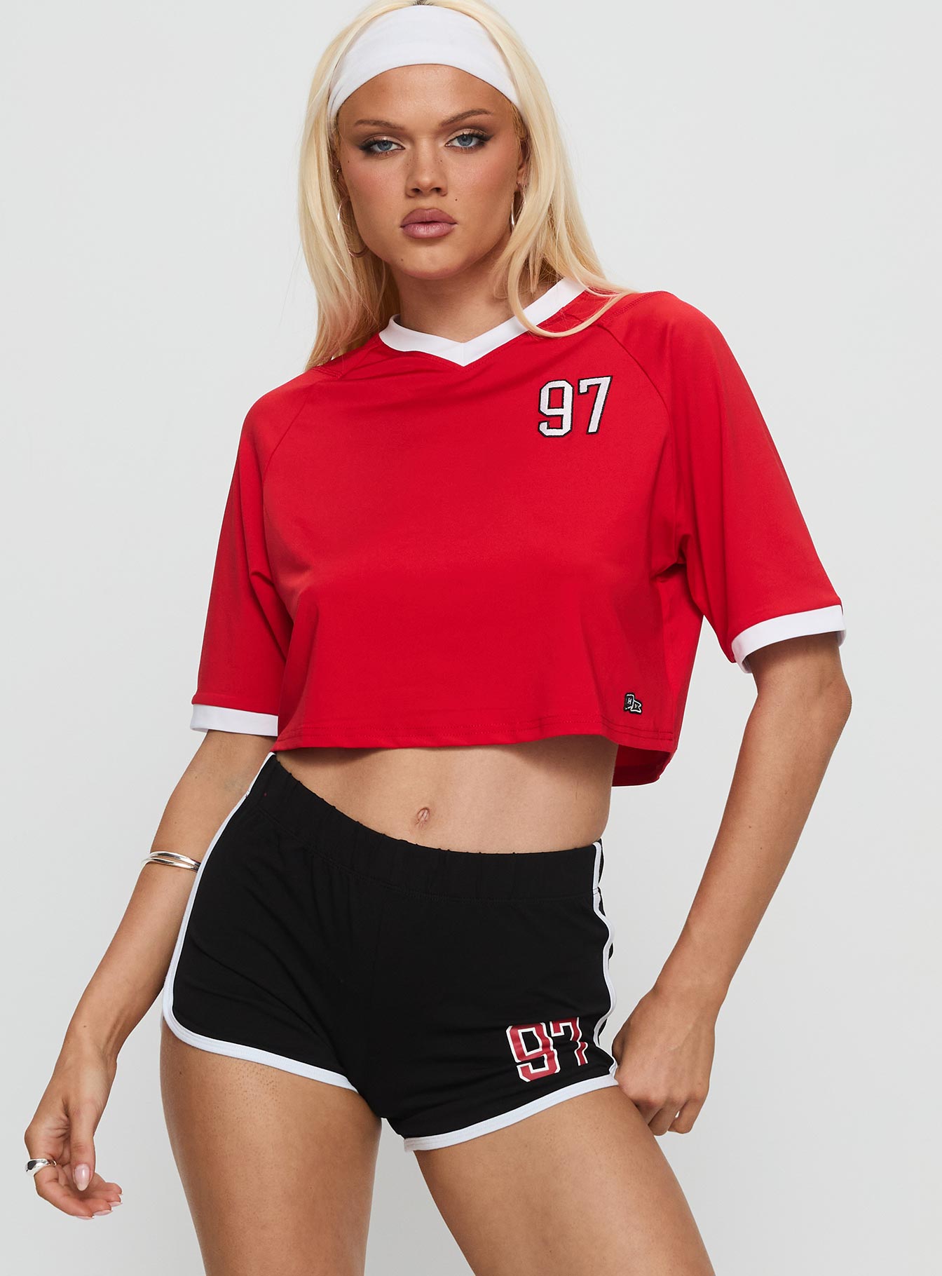 1-modelinfo-ayla-us2_42ed8d36-5d01-428f-8934-a2896d30eb3d