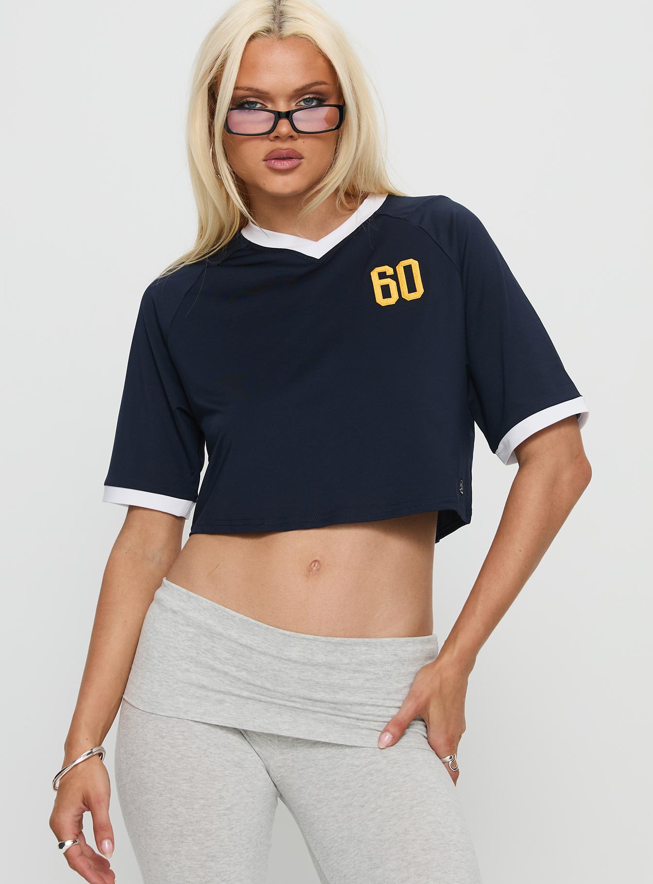 1-modelinfo-ayla-us2_82c07796-d0d8-40e1-8a73-f88d34f7bd08
