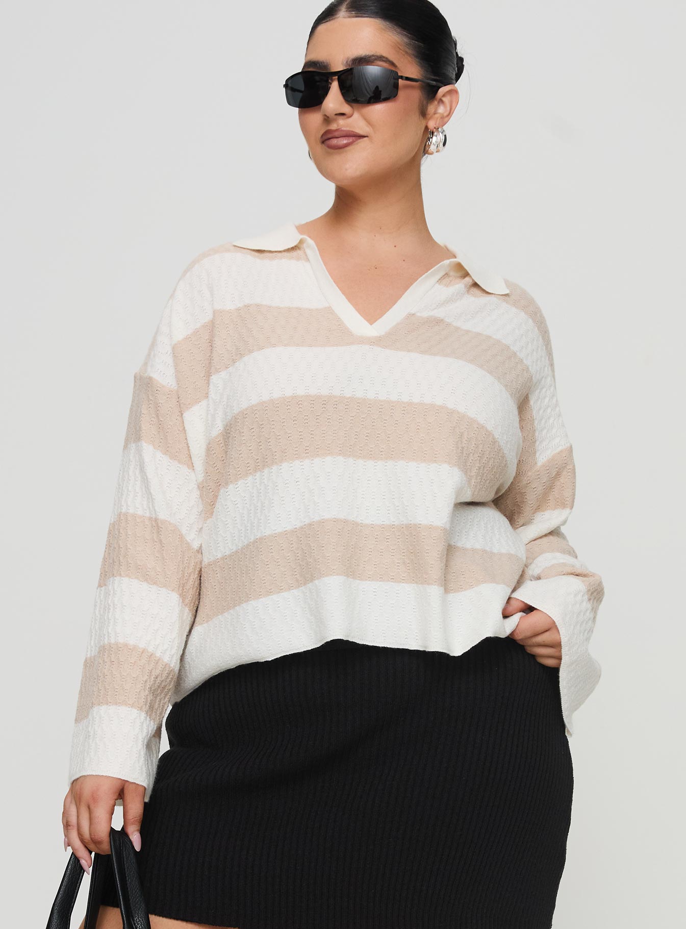 1-modelinfo-bianca-us14_a06d0c51-3b25-4341-82ef-f2334e310036