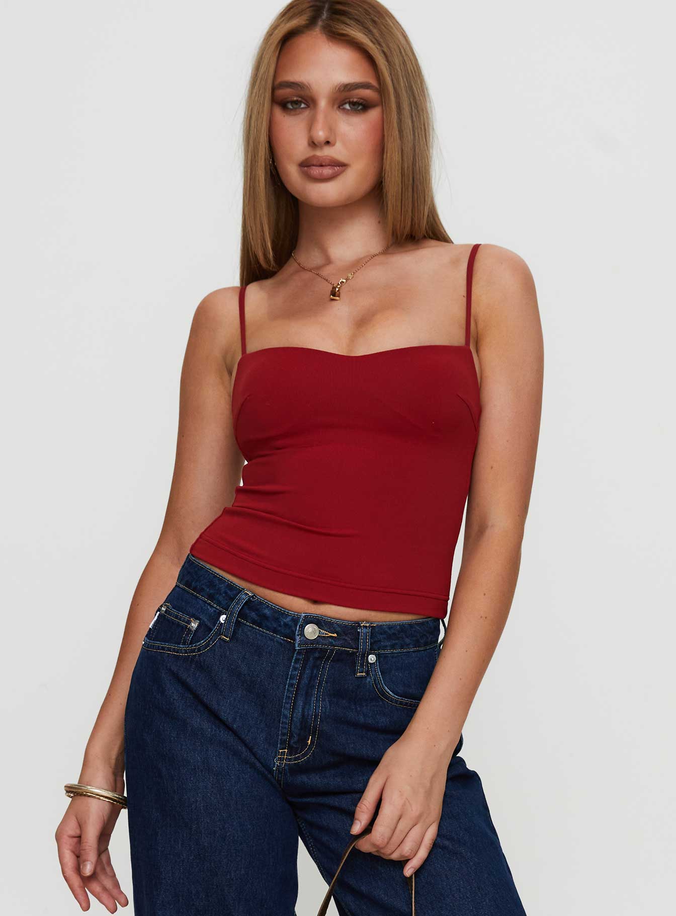 1-modelinfo-dana-us2_64b94ee6-0ffe-467c-a062-5e7c77e03794