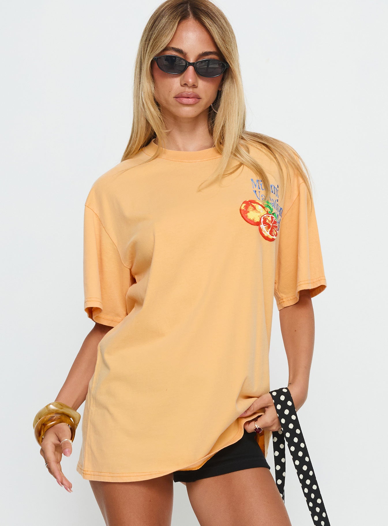 1-modelinfo-ella-us2_6ab925d0-6d9c-4164-8d15-42e4ab96cf69