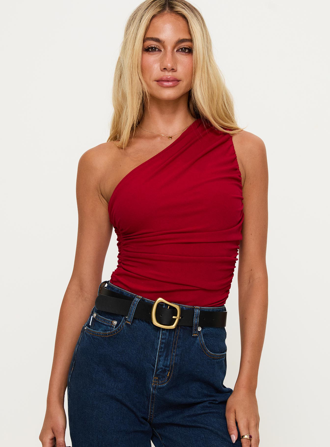 1-modelinfo-ella-us4_1769775d-d0a4-4db1-9c8c-3399b520bd06