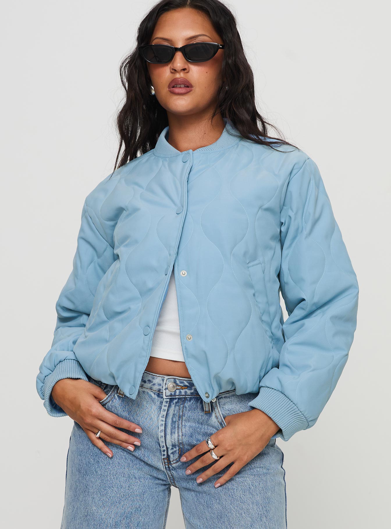 1-modelinfo-hailey-us4_e0f74c64-db10-4b0a-b6a9-156962bb103d