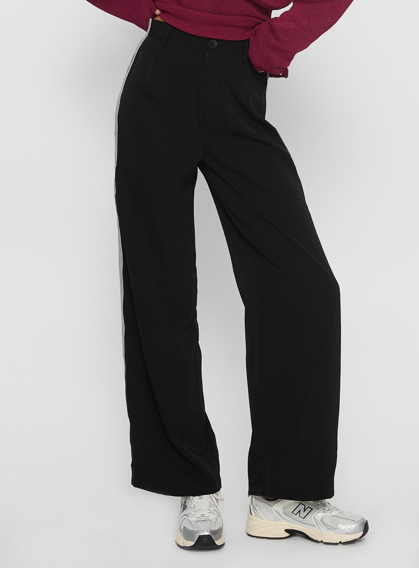 1-modelinfo-india-us4_c4c23f07-17d1-4d35-b10f-1cc49b437660