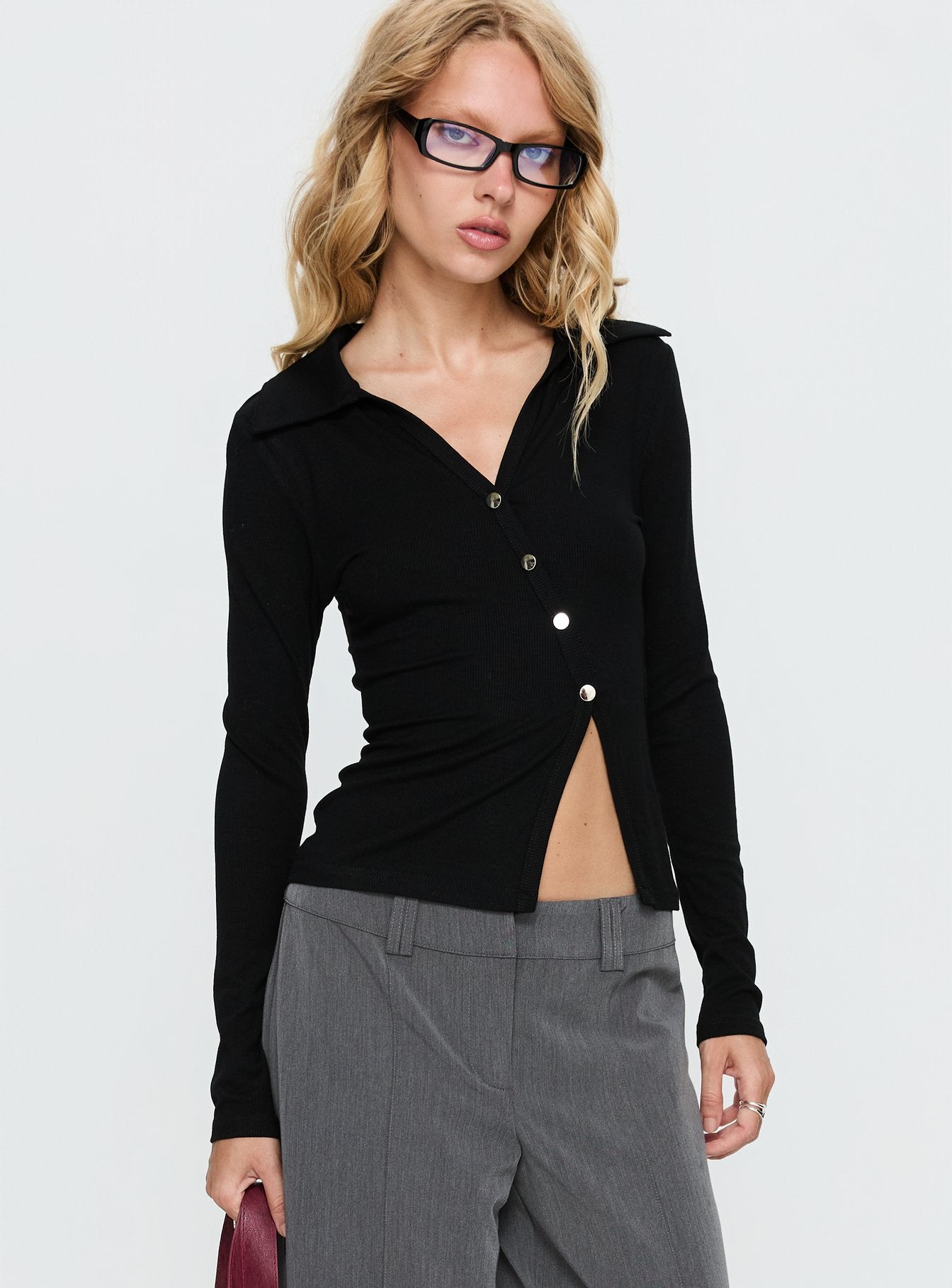 1-modelinfo-nikki-us2_40a3d4d1-355d-47cc-bea5-caee44abf104