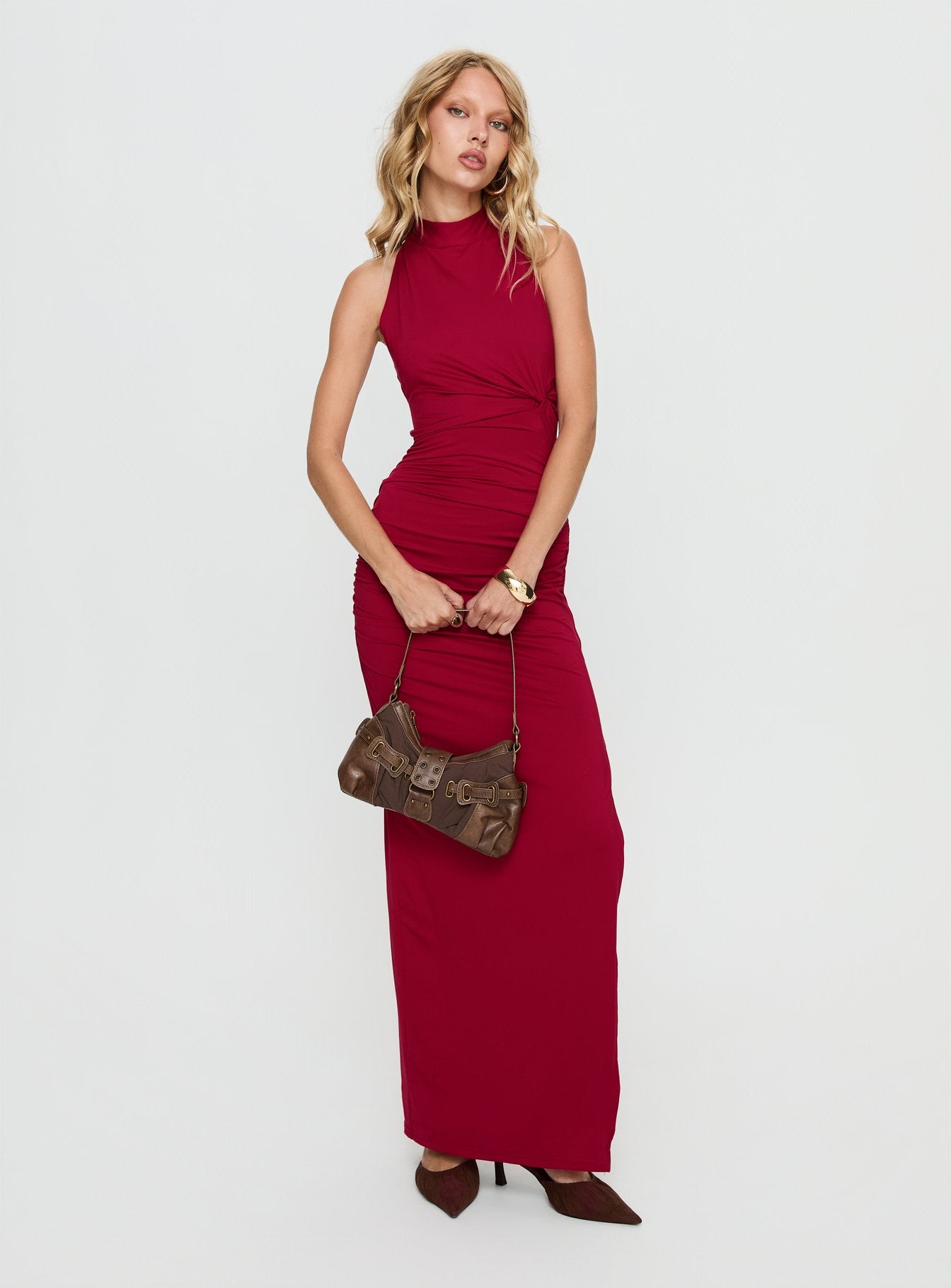 1-modelinfo-nikki-us2_5913fc30-cad6-40e3-9ae1-e266f8dc3c03