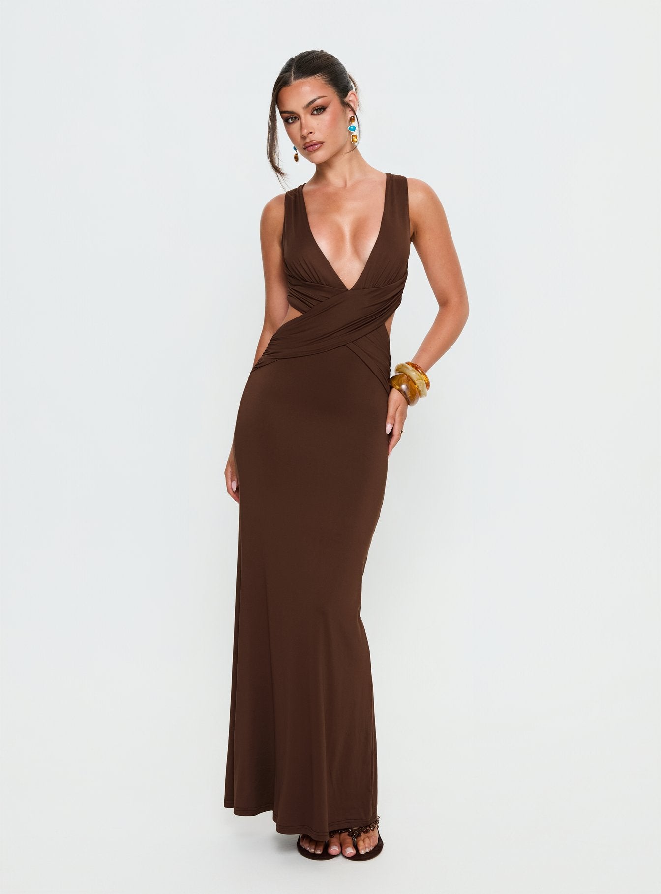 1-modelinfo-olivia-us2_0ee53ec4-19bb-45e4-84eb-c0dddbc08b93
