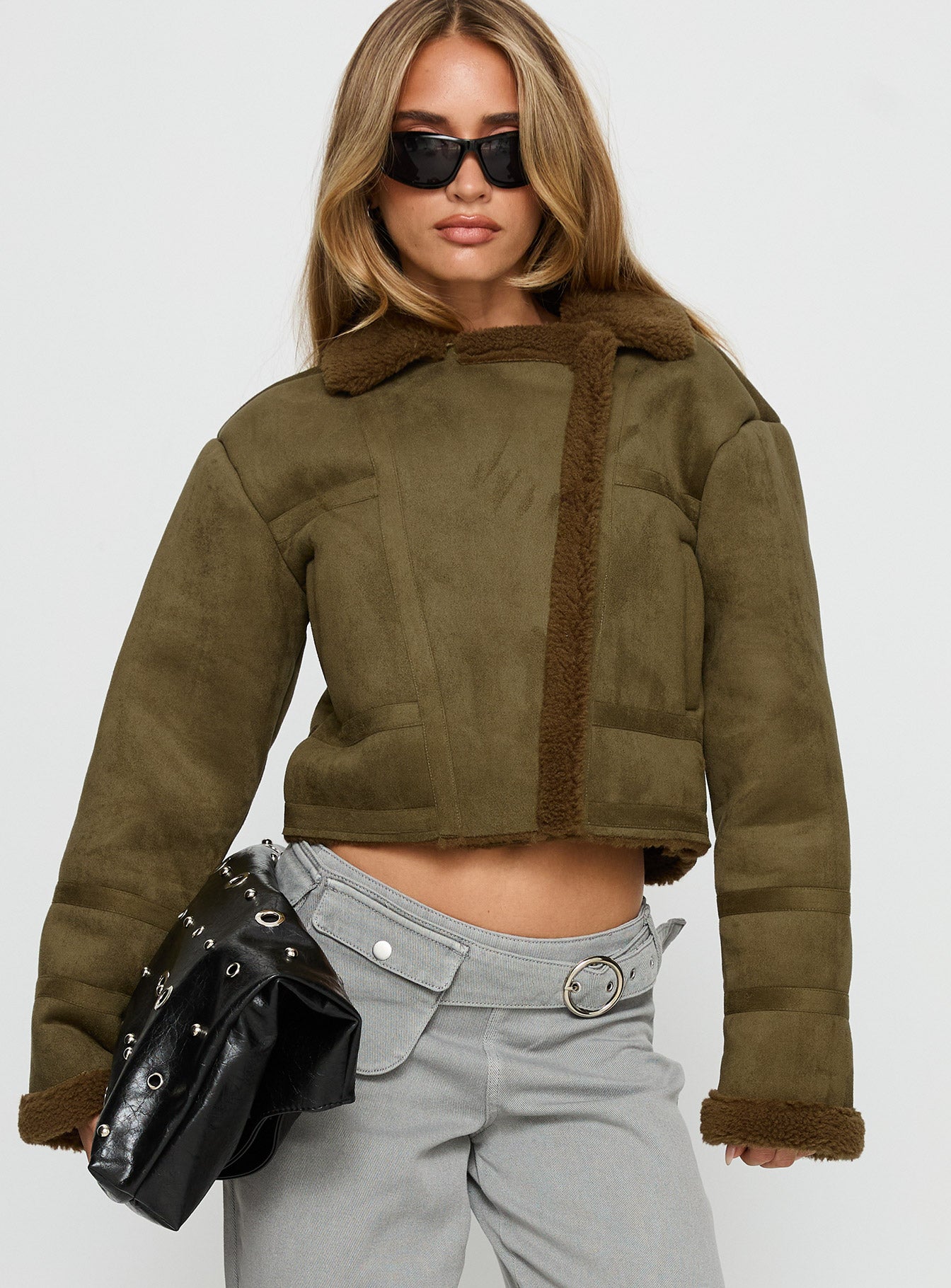 1-modelinfo-saskia-us2_e2fcbf67-0c8e-4aa1-b4a4-c602dc92a9fb