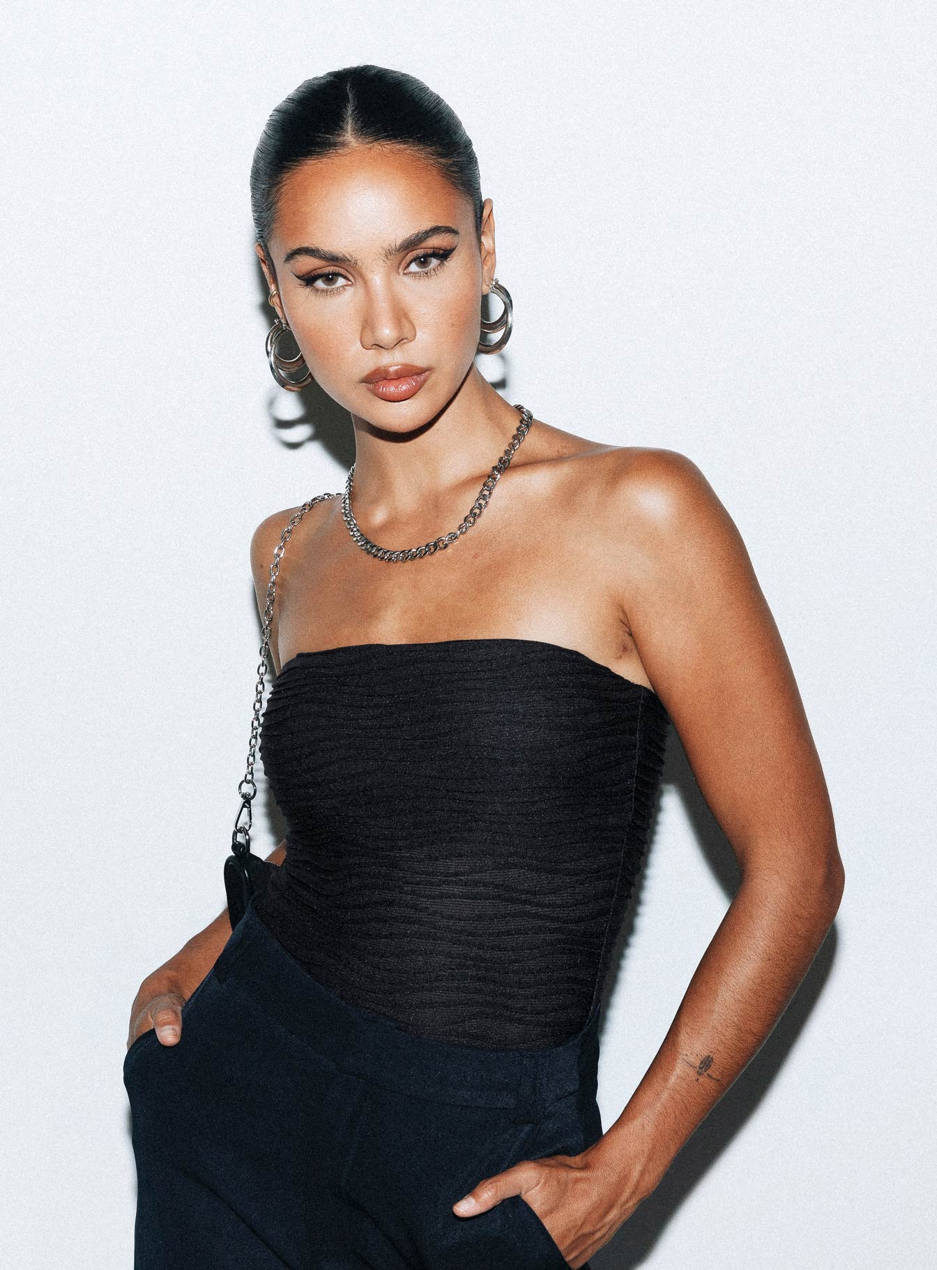 6-modelinfo-tamika-us2_974909c3-42eb-4057-a438-d66bc9d99d6f