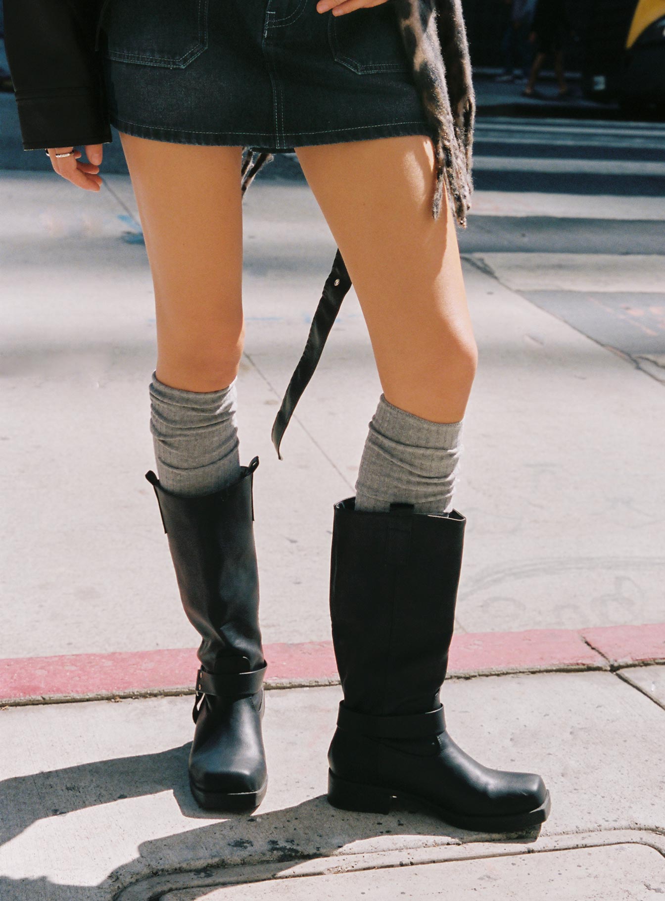 Apatow-Knee-High-Socks-Grey
