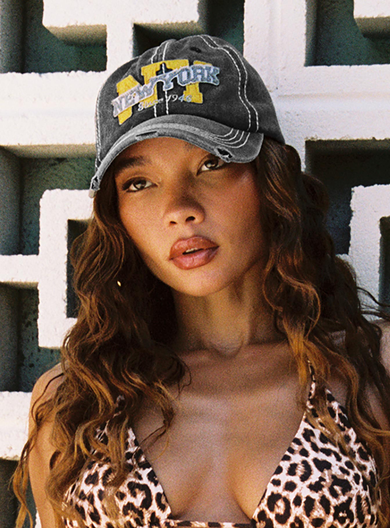 Back-to-back-distressed-hat-black