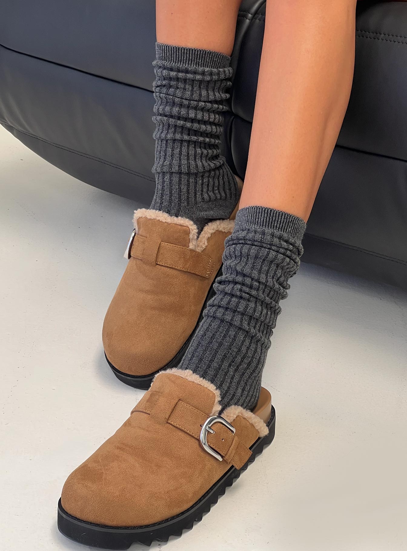 Nayara-Ribbed-Socks-Dark-Grey-Marle