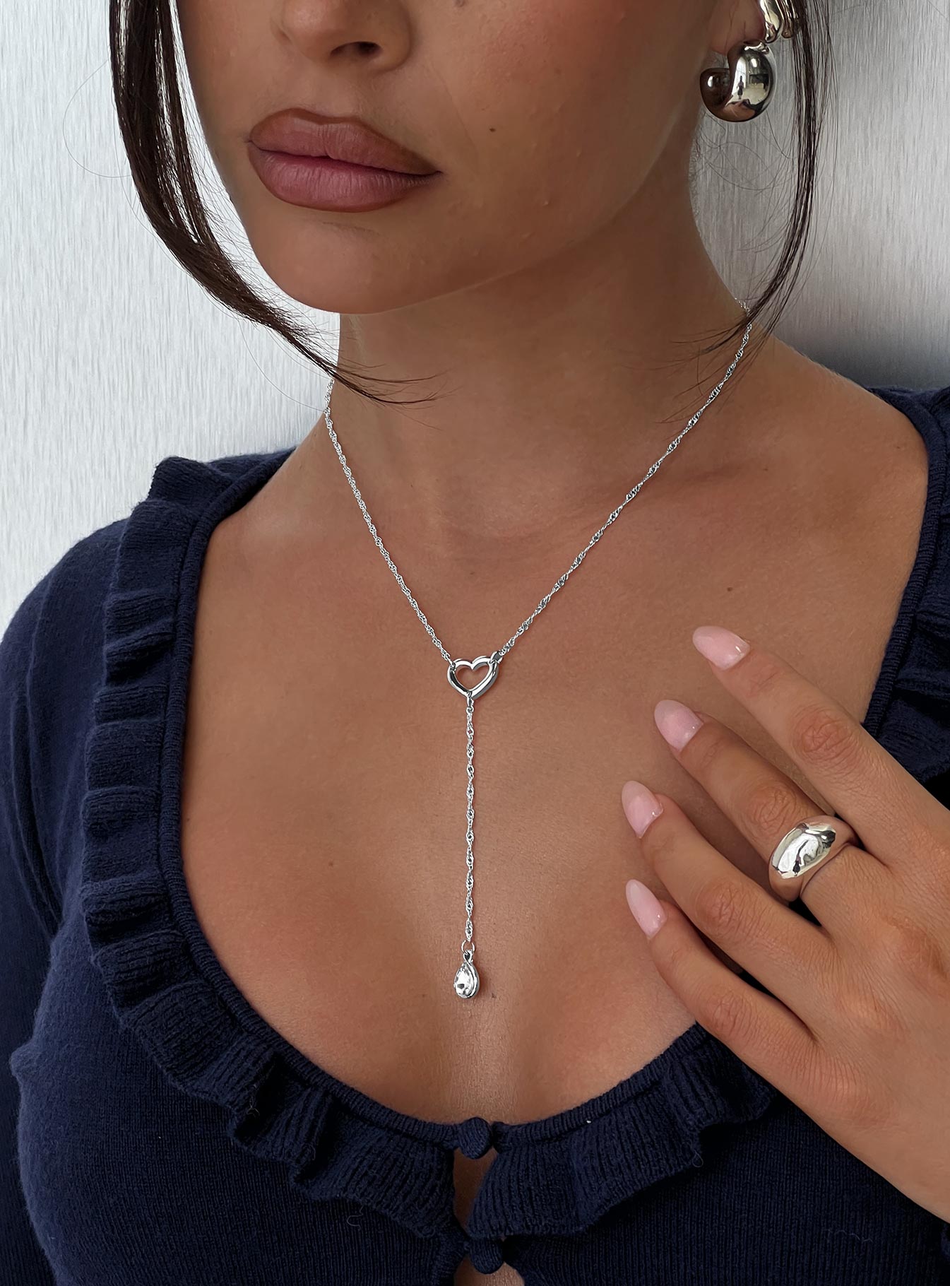 Reach-Me-Necklace-Silver