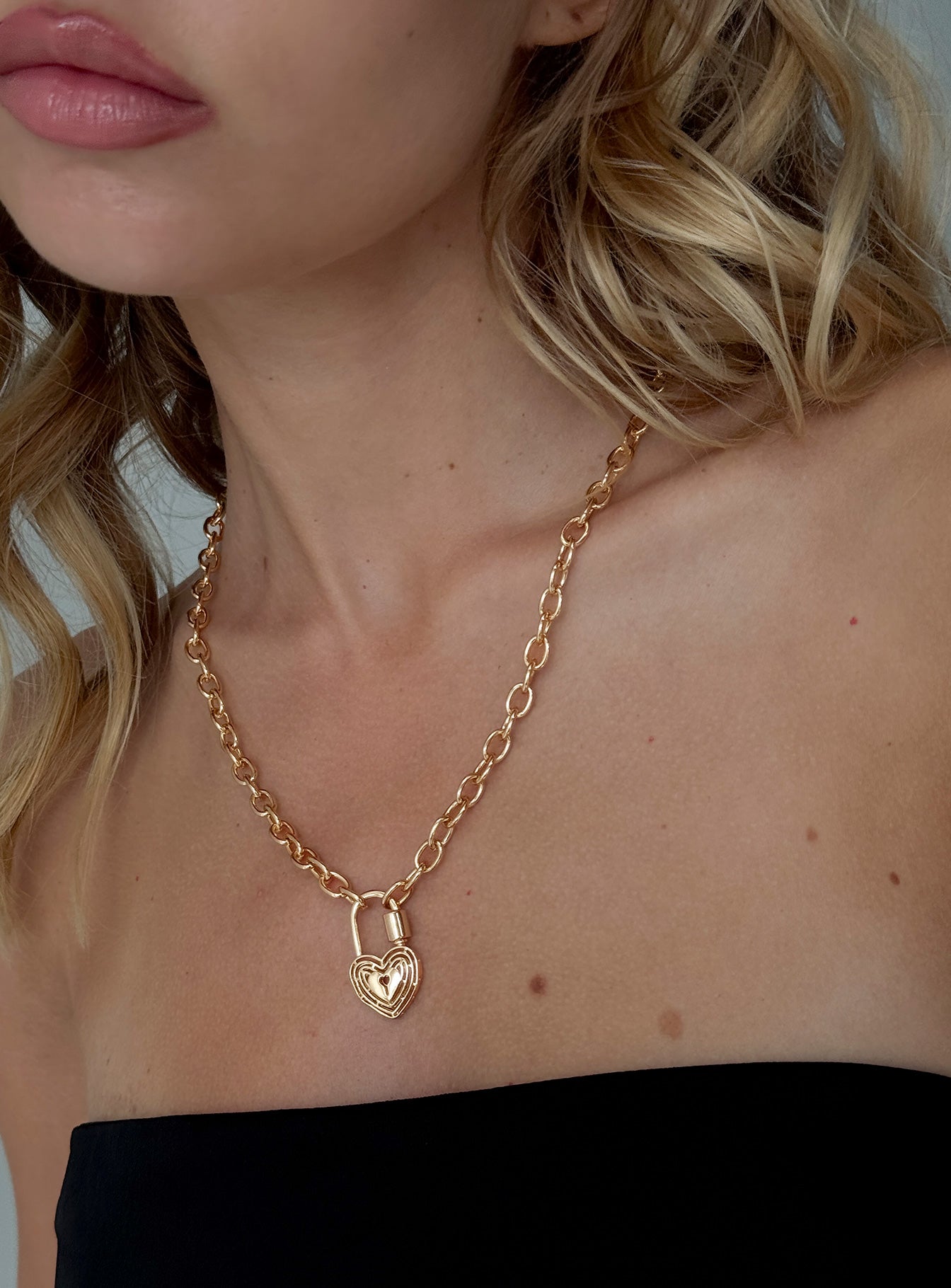 Sayge-Lock-Necklace-Gold