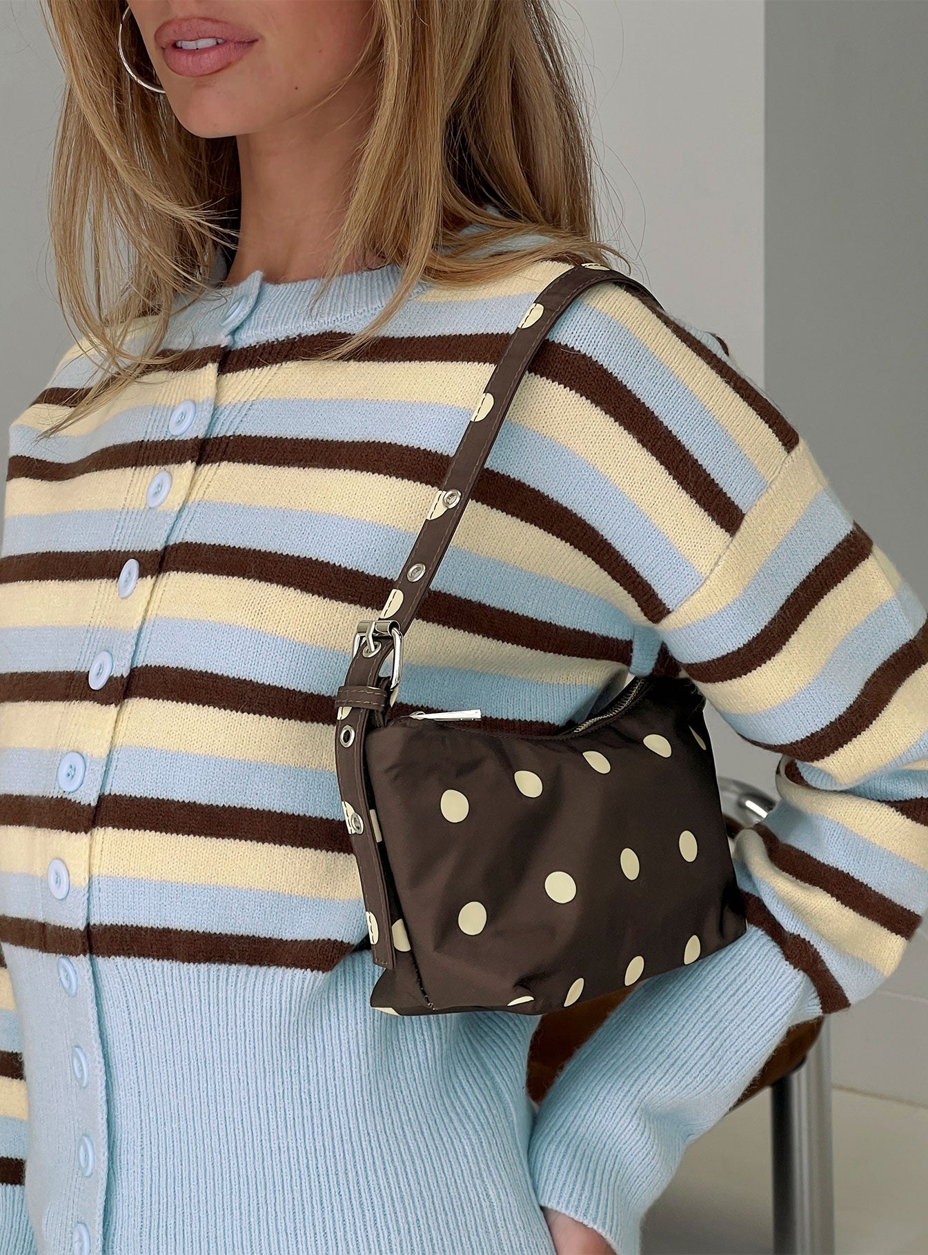 Winta-Shoulder-Bag-Brown-Polka